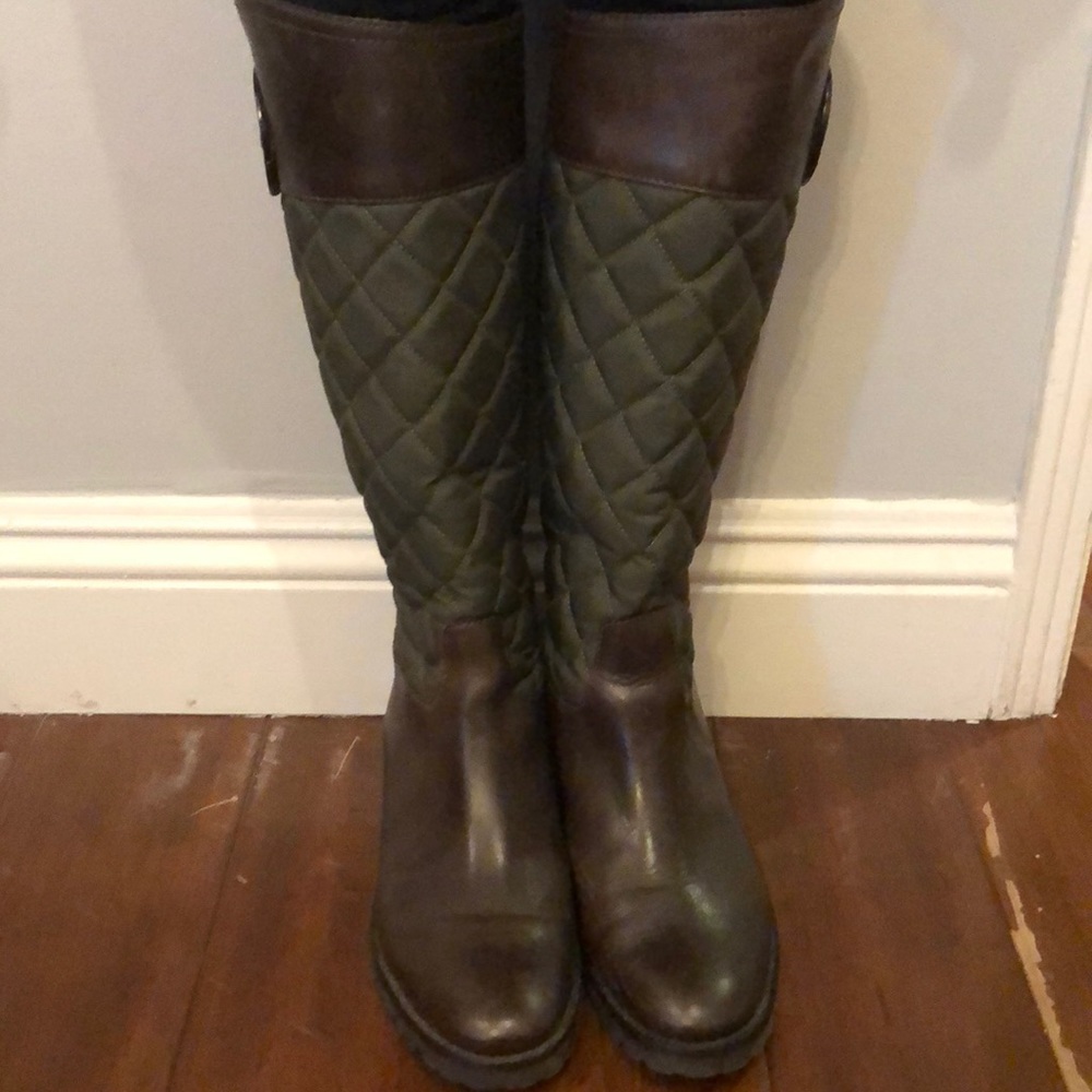 Tory Burch Boots. Made in Brazil